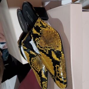 Sz 36 NIB $795 Rosetta Getty Split Heel mules